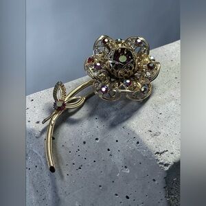 Vintage Sarah Coventry Floral Brooch - Large